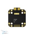 Pilotix PDB400 V2 12S детальний вид компонентів плати розподілу живлення FPV
