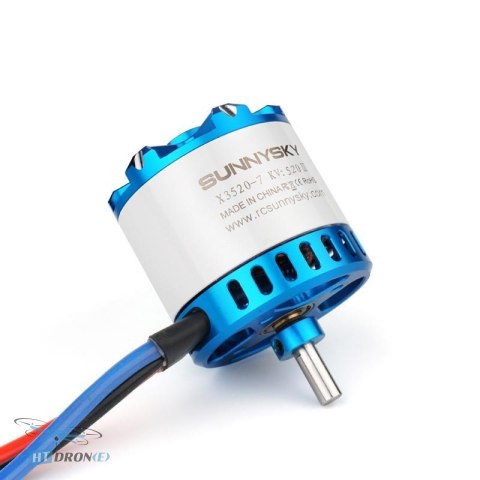FPV літаковий двигун SunnySky V3 X3520 560KV з видом 3/4, купити зараз в HTDRONE